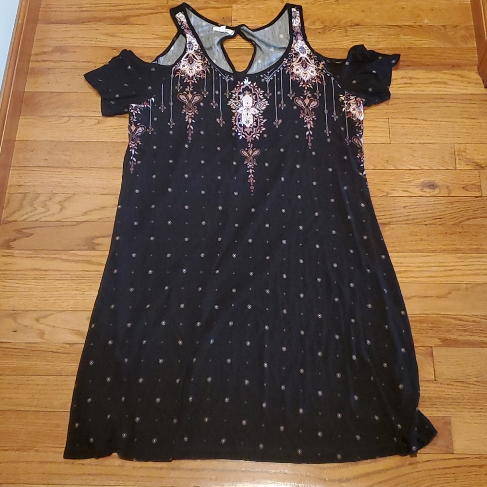 Women's cold shoulder dress